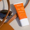 Avene Sun B-Protect Средство солнцезащитное для лица SPF 50+ 30 мл